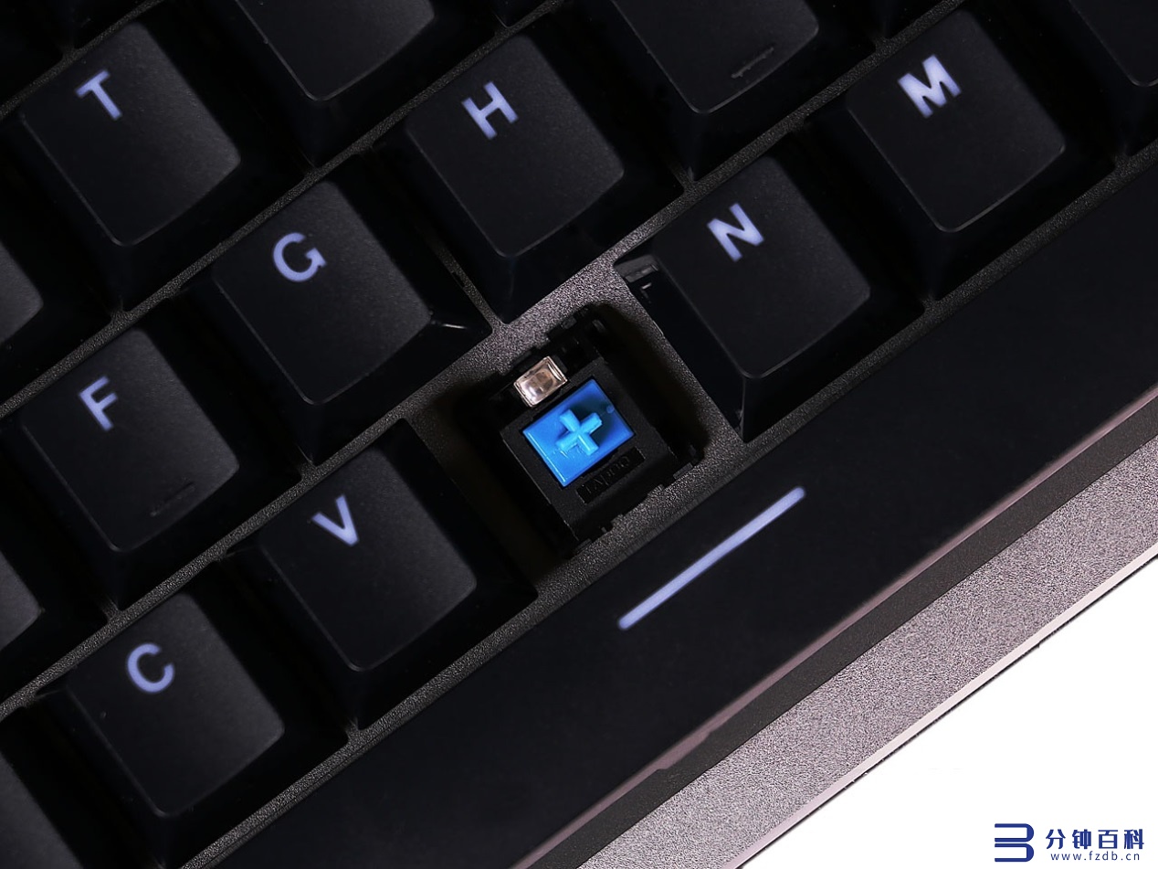 键盘怎么发光_荣耀电脑键盘怎么发光插图4
